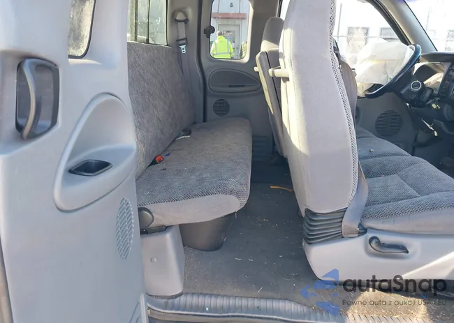 1B7HC13Z2XJ568958: 44295643