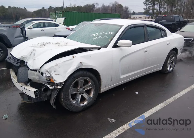 2C3CDXBG6DH702074: 44295676