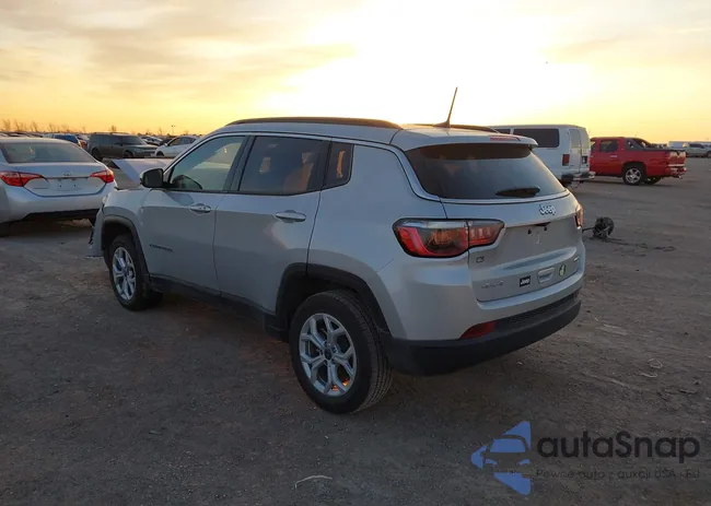 3C4NJDBN7ST575866: 44295742