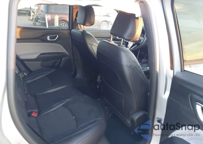 3C4NJDBN7ST575866: 44295742