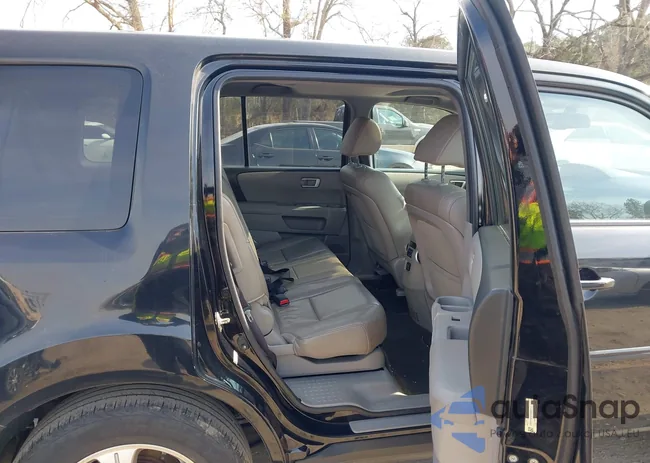 5FNYF3H52FB009215: 44295765