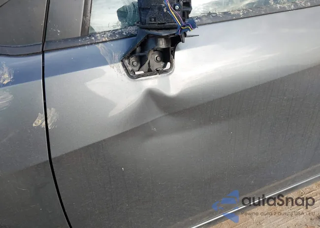 3N1CN8DV5LL816571: 44295781