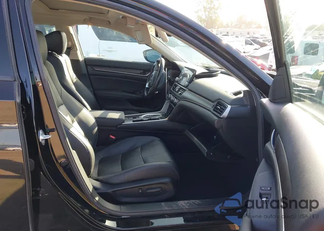 1HGCV3F96MA018882: 44295812