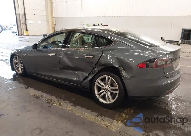 5YJSA1DN6DFP03403: 44295874