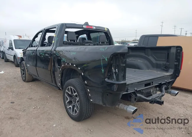 1C6SRFJP8SN524944: 44295880