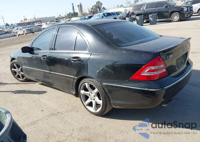 WDBRF52HX7F892656: 44295919