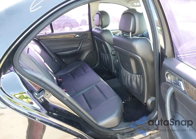 WDBRF52HX7F892656: 44295919