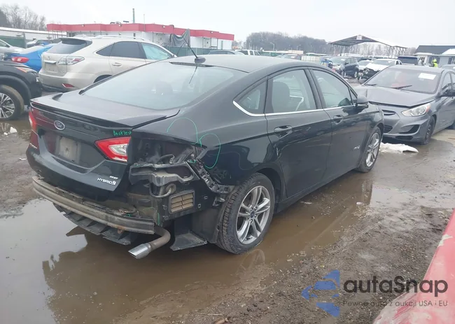 3FA6P0LU2GR154567: 44295956