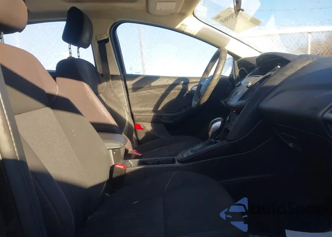 1FADP3F23GL259233: 44295969