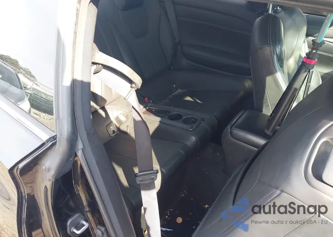 JN1CV7EK4HM111238: 44295978