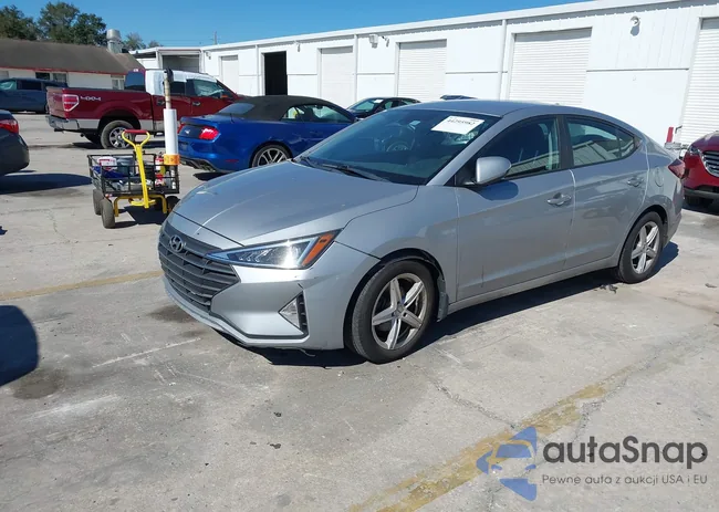 KMHD84LF0LU105552: 44295982