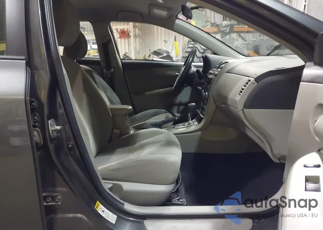 2T1BU4EE3BC599381: 44296019