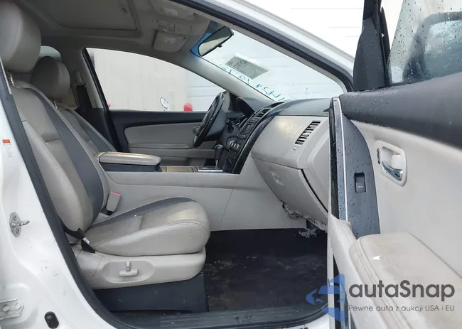 JM3TB3CA6B0331110: 44297072