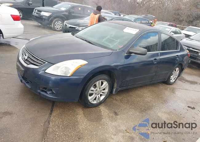 1N4AL2AP2CN482504: 44297129