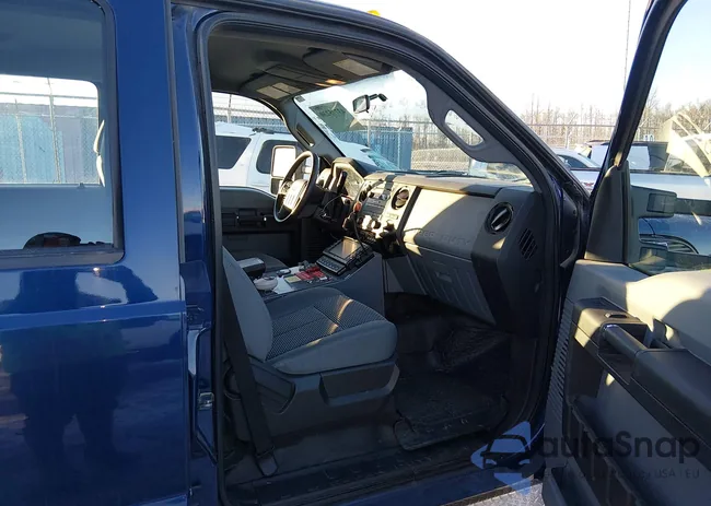 1FD9W4HT7BEA52576: 44297200