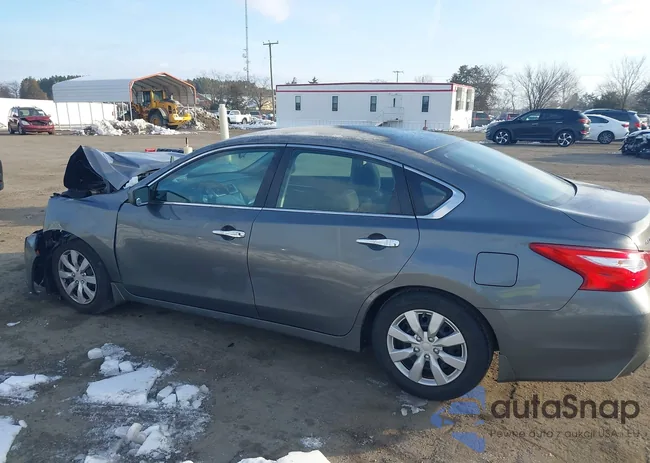 1N4AL3APXHC291521: 44297208