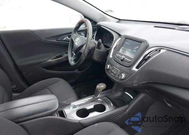 1G1ZD5ST4JF185225: 44297245