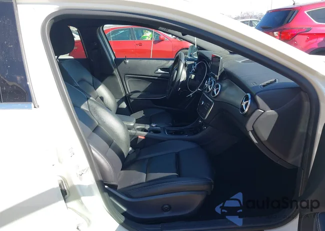 WDCTG4GBXHJ332020: 44297257