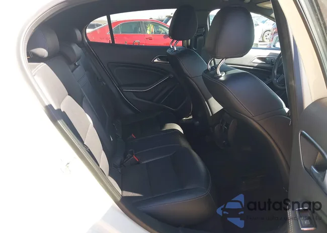 WDCTG4GBXHJ332020: 44297257