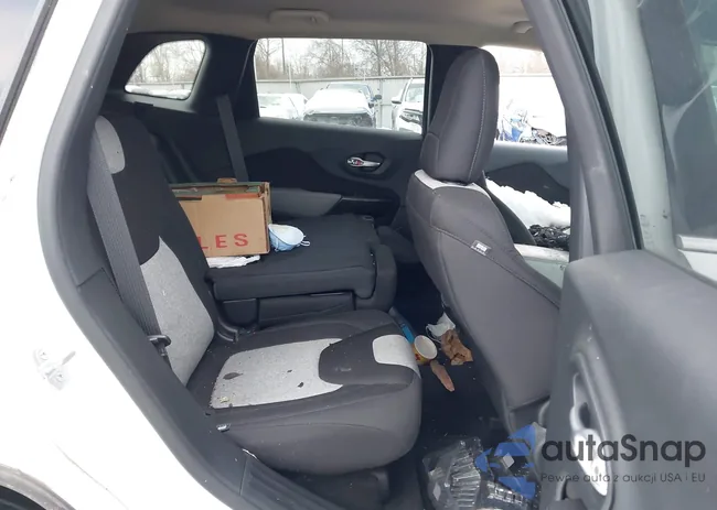 1C4PJMCSXEW310838: 44297300