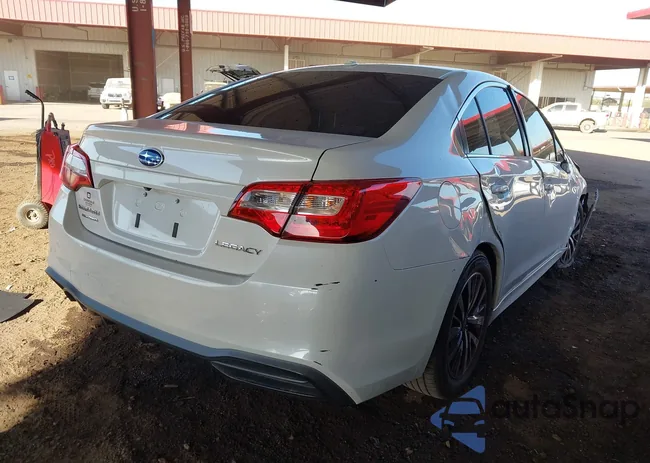 4S3BNAB61K3028828: 44297326