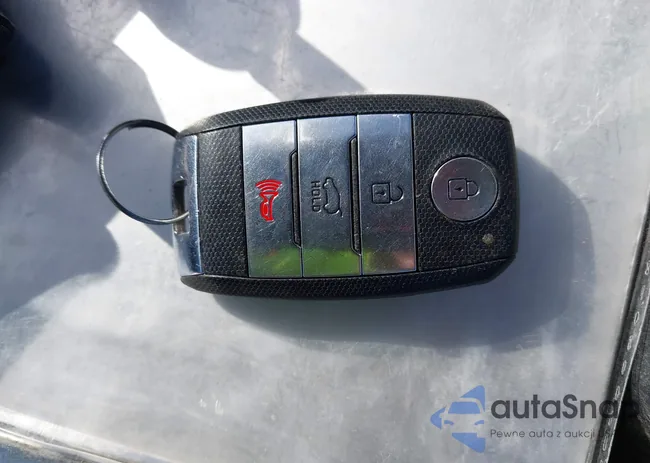 KNDCC3LC8H5092419: 44297370