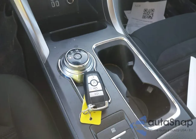 3FA6POLUXLR218204: 44297480