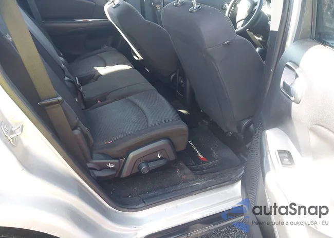 3C4PDCABXET201922: 44297499