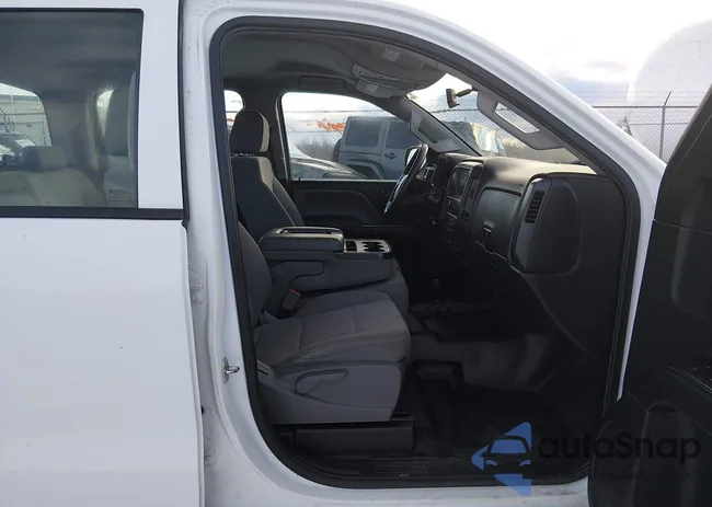 1GC1KUEG0HF205130: 44297528