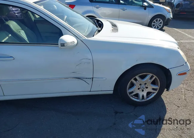 WDBUF65J83A159320: 44297537