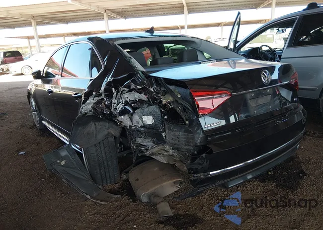 1VWDT7A3XHC056917: 44297542