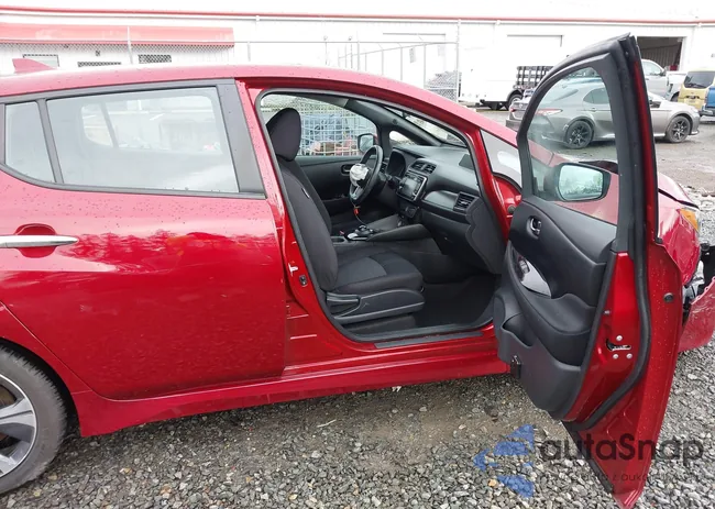 1N4AZ1CPXJC306640: 44297548