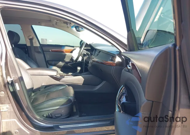 KNALC4J1XH5078302: 44297599