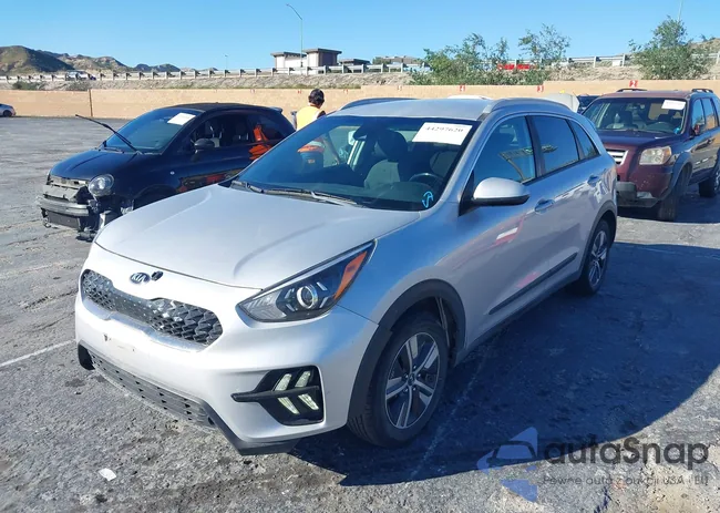 KNDCB3LC9L5375522: 44297620