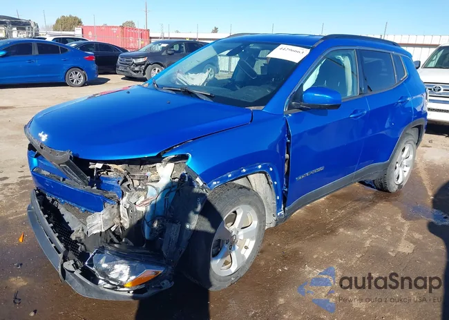 3C4NJDBB0KT596953: 44296663