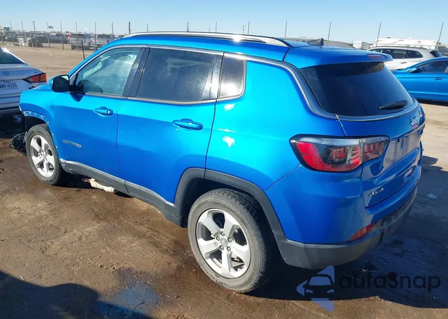 3C4NJDBB0KT596953: 44296663