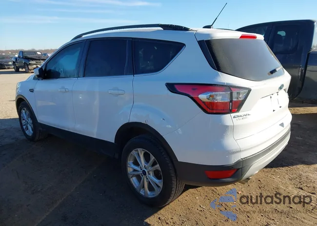 1FMCU0GD2HUC52018: 44296706