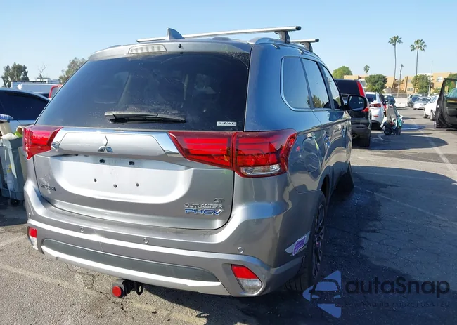 JA4J24A55JZ028982: 44296723