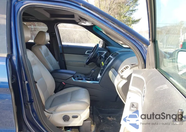 1FMHK8D85CGA30694: 44296763