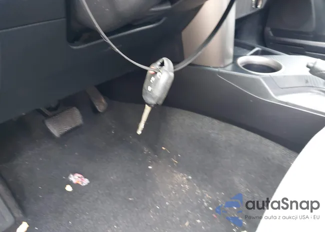 JTMZFREV7EJ015451: 44296856