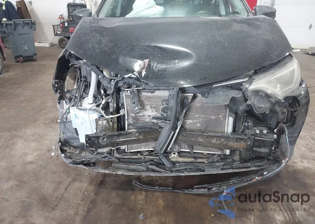 2T3BFREV1HW578521: 44296860