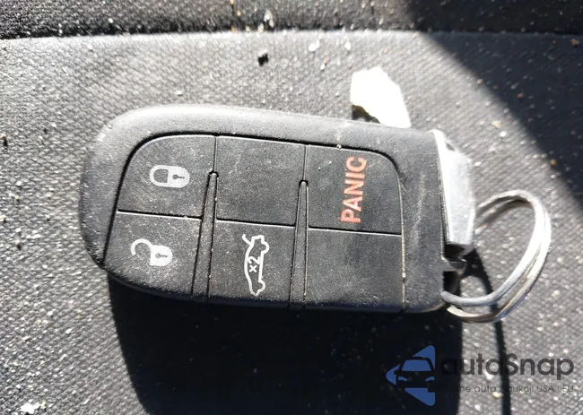 1C3CCCAB7GN143759: 44296877