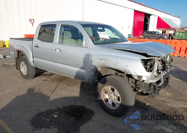 5TEJU62N17Z321849: 44296881