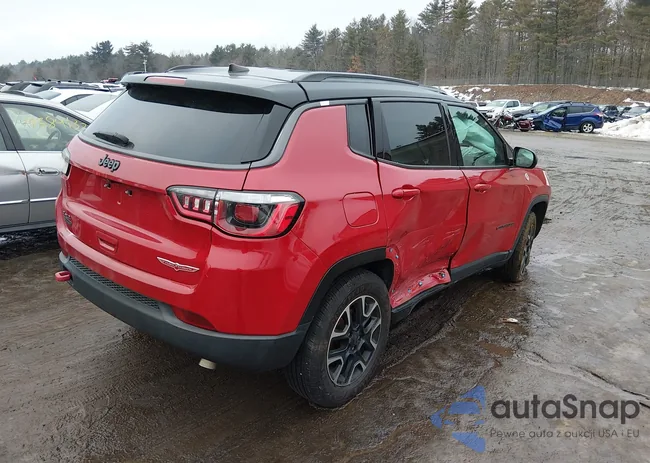 3C4NJDDB6LT106840: 44298035