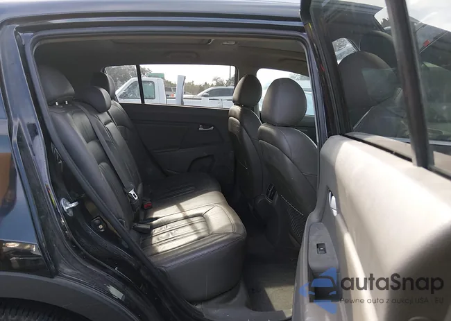 KNDPC3AC0G7830883: 44298110