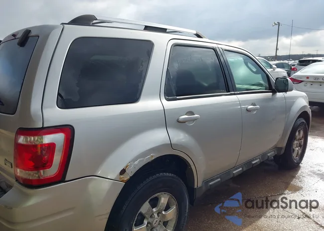 1FMCU9EG2AKB41956: 44298120