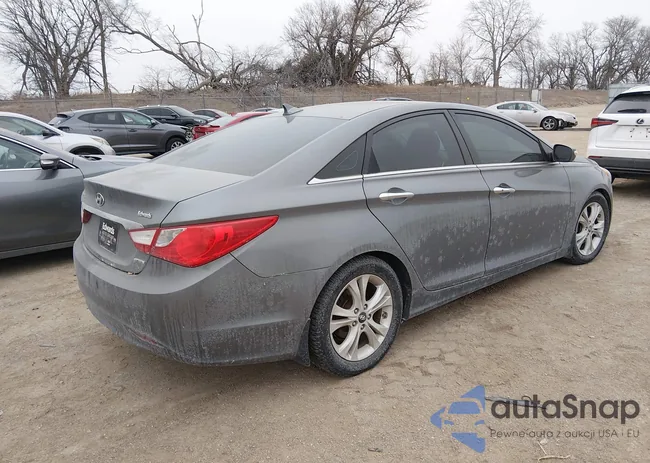 5NPEC4AC9BH011632: 44298130