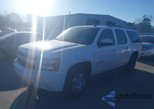 1GNSCJE02DR239766: 44298155