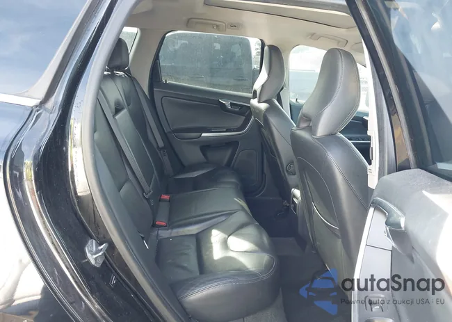 YV440MDC9F2593476: 44298168