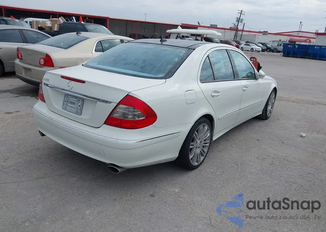 WDBUF56X07B109279: 44298232